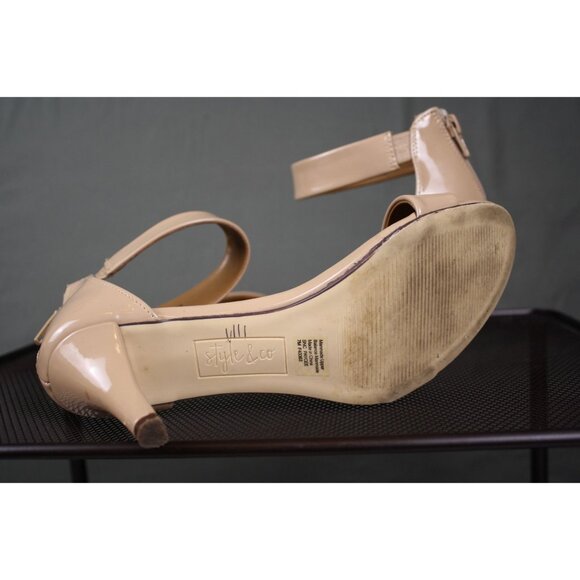 Style & Co Paycee Two-Piece Dress Sandals, Created for Macy's - Soft Nude Size 7 - Picture 11 of 12